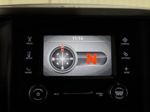 Used 2022 RAM 2500 Tradesman w/ Chrome Appearance Group AWD/4WD image 35