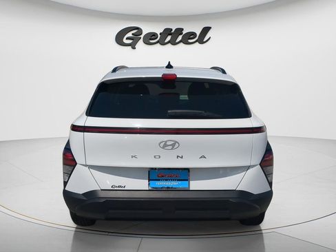 Used 2024 Hyundai Kona SEL FWD image 6