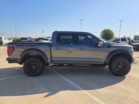 Used 2025 Ford F150 Raptor AWD/4WD image 2
