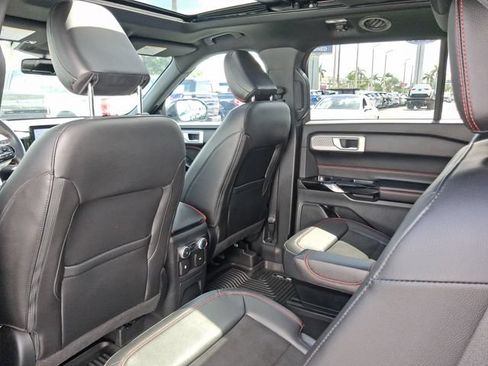Used 2022 Ford Explorer ST-Line w/ Class IV Trailer Tow Package RWD image 5