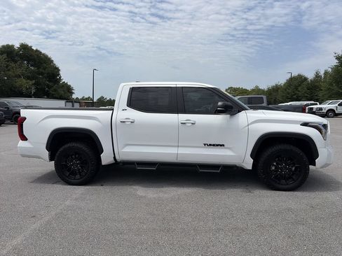 Used 2024 Toyota Tundra SR5 AWD/4WD image 8