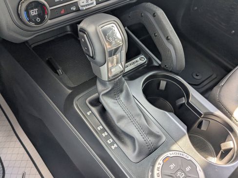 New 2025 Ford Bronco Big Bend w/ Black Diamond Package image 23