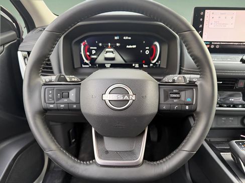 Certified 2025 Nissan Rogue SL AWD/4WD image 22