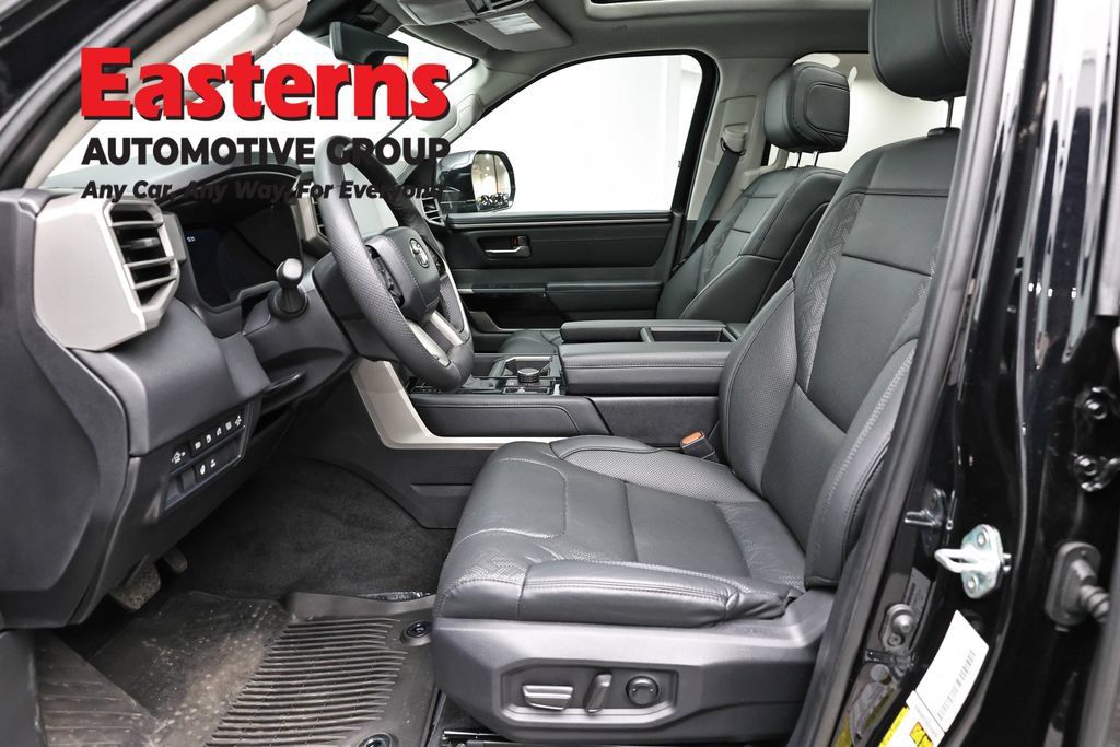 Used 2024 Toyota Tundra Limited AWD/4WD image 14