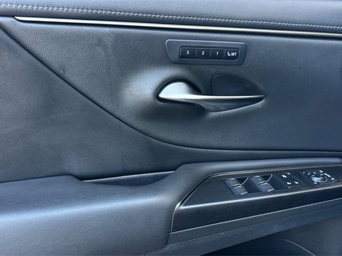 Used 2021 Lexus ES 250 250 w/ Premium Package image 12