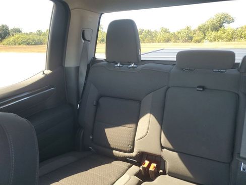 Used 2023 GMC Sierra 1500 Elevation image 12