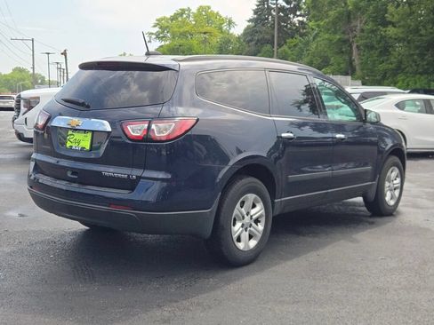Used 2016 Chevrolet Traverse LS FWD image 5