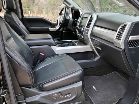 Used 2017 Ford F350 Lariat w/ Lariat Ultimate Package image 42