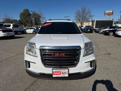 Used 2017 GMC Terrain SLT w/ Driver Alert Package I FWD image 8