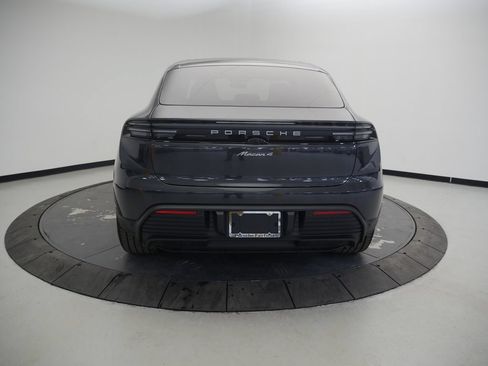 Certified 2026 Porsche Macan 4 Electric AWD/4WD image 6