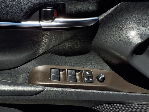 Certified 2024 Toyota Camry SE w/ Blackout Package (TMS) FWD image 17