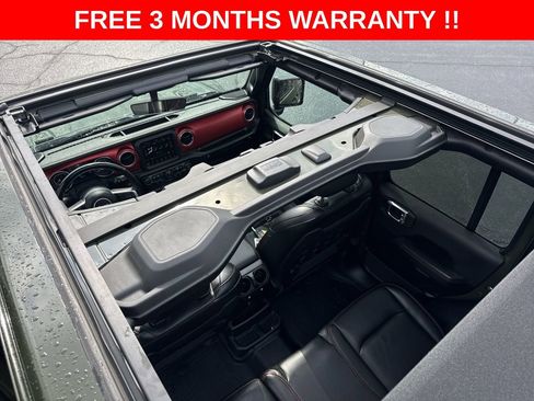 Used 2022 Jeep Wrangler Unlimited Rubicon w/ LED Lighting Group AWD/4WD image 46