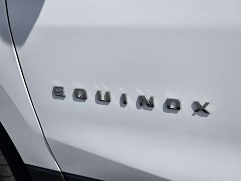 Used 2022 Chevrolet Equinox LT AWD/4WD image 13