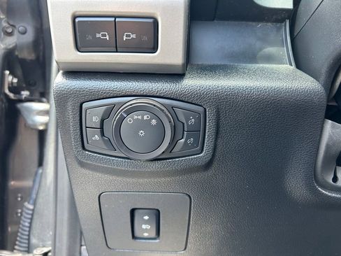 Used 2016 Ford F150 Lariat RWD image 55