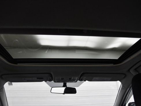 Used 2014 Toyota RAV4 XLE image 22