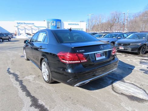 Used 2016 Mercedes-Benz E 400 4MATIC Sedan image 4