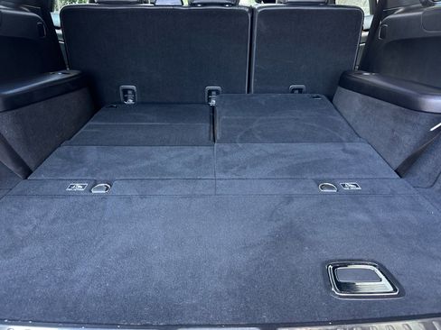 Used 2017 Mercedes-Benz GLS 550 4MATIC image 34