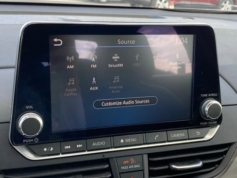 Used 2024 Nissan Altima 2.5 SV image 21