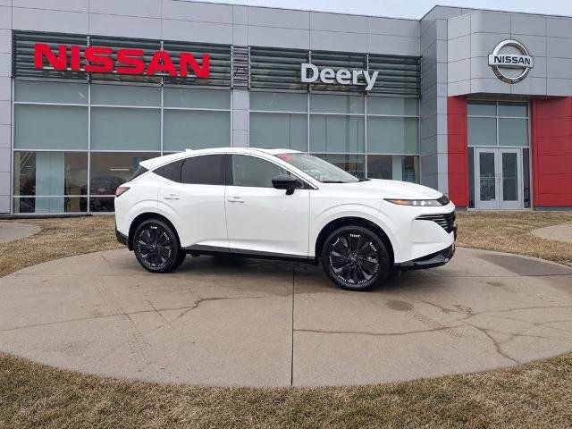 Certified 2025 Nissan Murano Platinum w/ Cargo Package AWD/4WD image 1