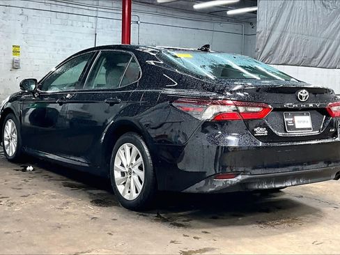 Used 2024 Toyota Camry LE FWD image 12