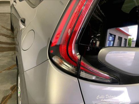 Certified 2024 Kia Soul S FWD image 27