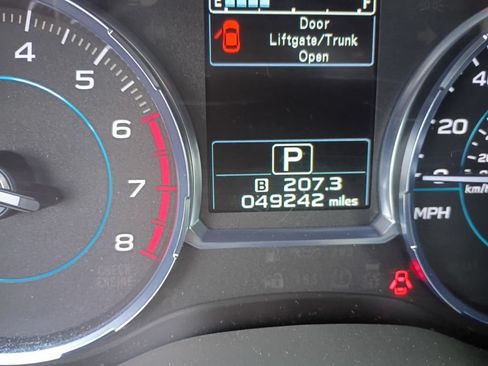 Used 2017 Subaru Forester 2.5i Limited AWD/4WD image 8