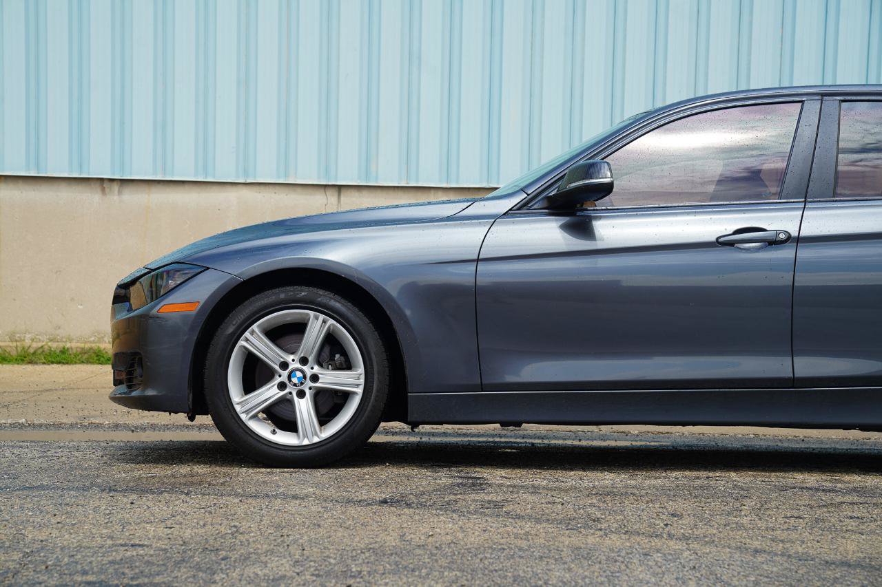Used 2013 BMW 328i Sedan RWD image 7