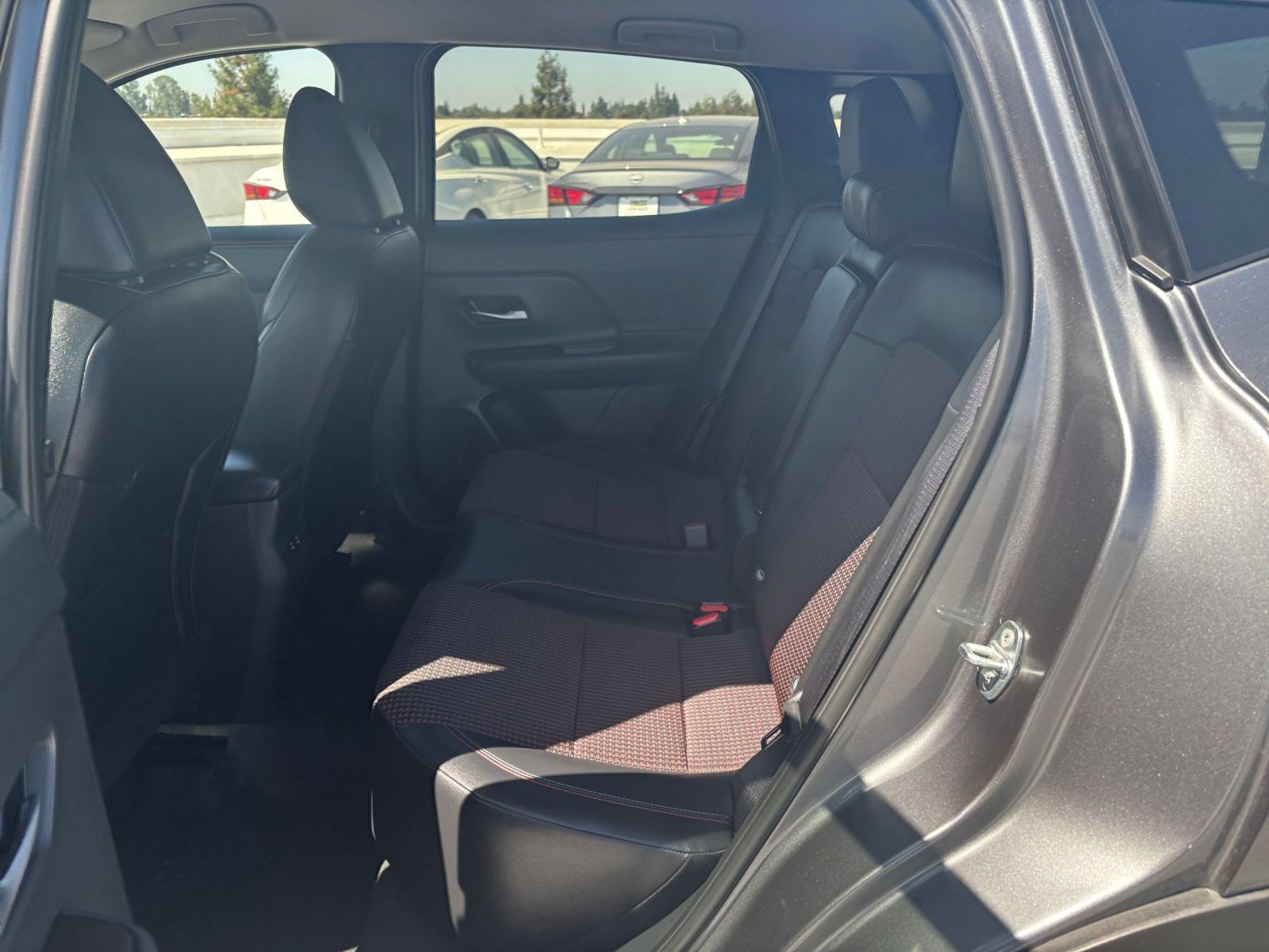 Used 2026 Nissan Kicks SR AWD/4WD image 24
