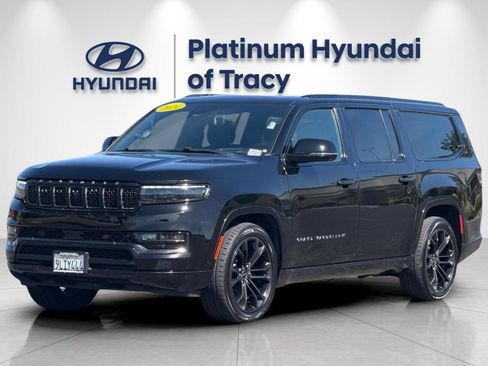 Used 2024 Jeep Grand Wagoneer L Series II w/ Quick Order Packagew 28T AWD/4WD image 8