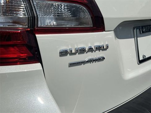 Used 2017 Subaru Outback 3.6R Touring w/ Popular Package #5A image 26