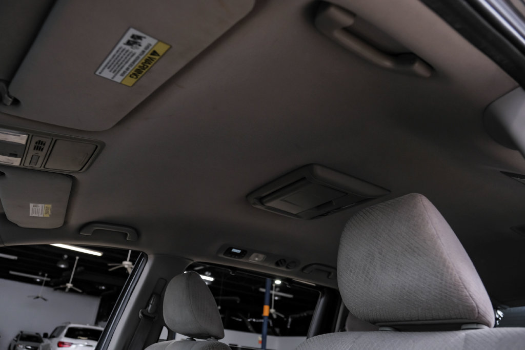 Used 2016 Honda Odyssey SE image 40