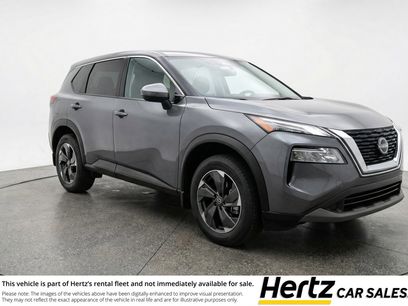 Used 2025 Nissan Rogue SV
