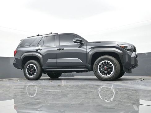Used 2025 Toyota 4Runner TRD Off-Road image 51