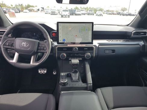 Certified 2025 Toyota Tacoma TRD Sport image 10