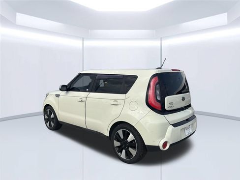 Used 2015 Kia Soul ! w/ Sun & Sound Package FWD image 7