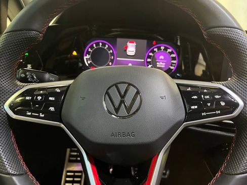 Used 2024 Volkswagen GTI SE w/ SE Leather Seats Package FWD image 21