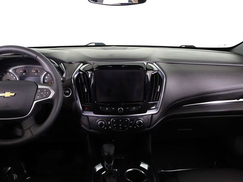 Used 2023 Chevrolet Traverse LT w/ LPO, Floor Liner Package image 41