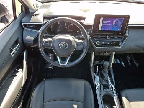 Certified 2024 Toyota Corolla Cross XLE w/ Convenience Package FWD image 12