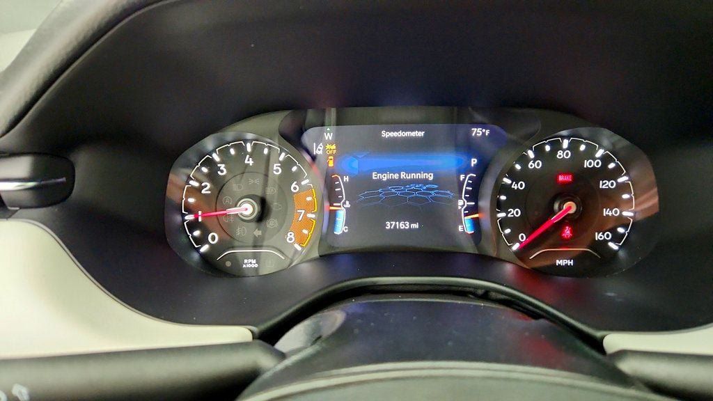 Used 2023 Jeep Compass Limited AWD/4WD image 14