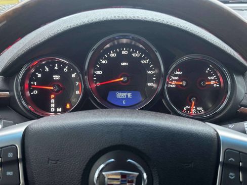 Used 2010 Cadillac CTS Premium image 15