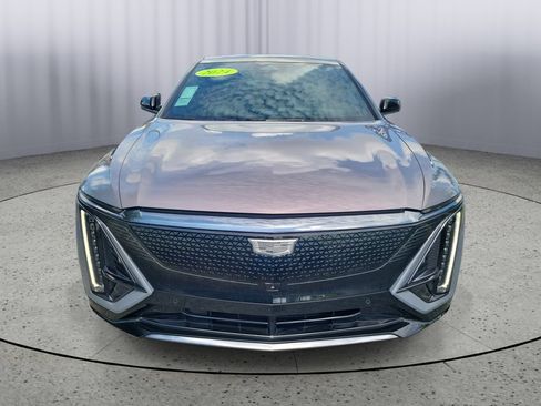 Used 2024 Cadillac Lyriq Sport AWD/4WD image 6