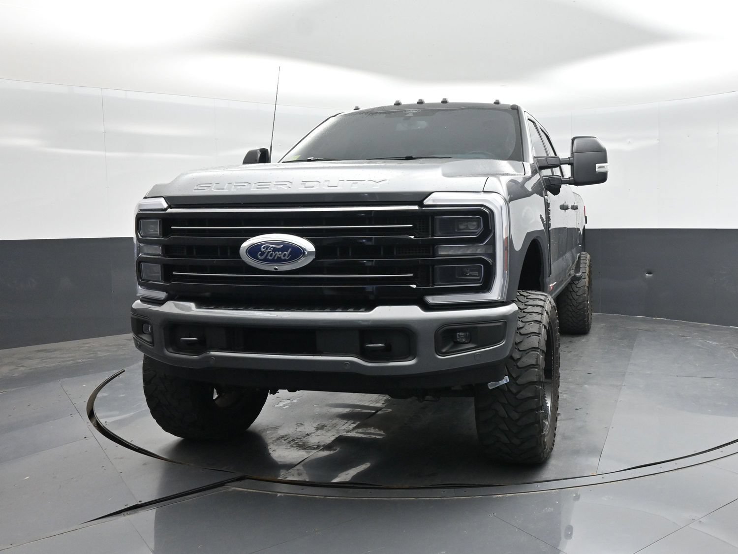 Used 2025 Ford F250 Platinum AWD/4WD image 22