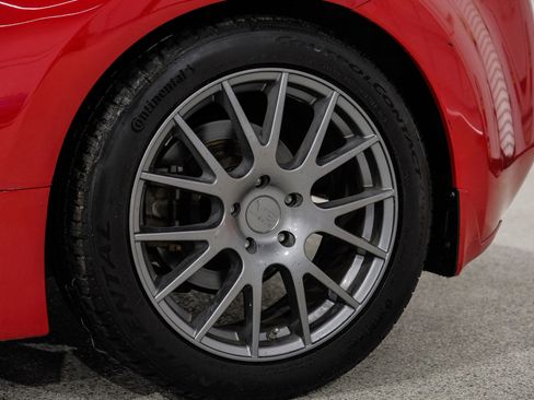 Used 2011 Nissan 370Z Coupe image 42