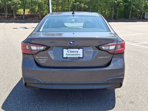Used 2020 Subaru Legacy Limited w/ Popular Package #3 AWD/4WD image 8