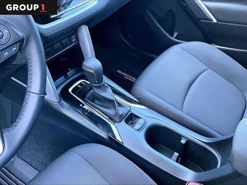 Used 2025 Toyota Corolla Cross LE w/ Moonroof Package AWD/4WD image 17
