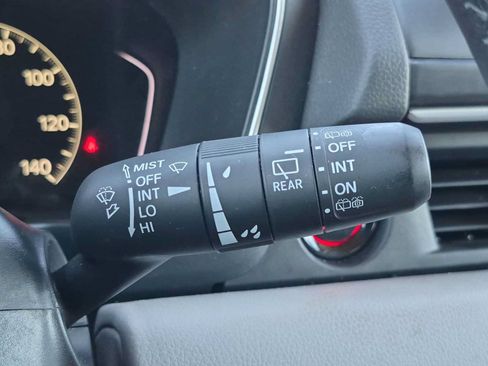 Certified 2025 Honda Pilot EX-L image 24