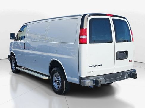 Used 2024 GMC Savana 2500 Work Van w/ Driver Convenience Package image 4