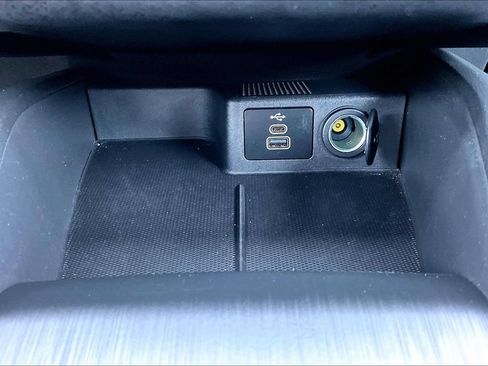 Certified 2024 Ford Escape ST-Line w/ Equipment Group 301A FWD image 32