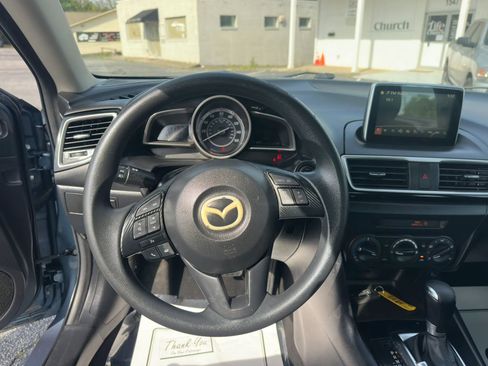 Used 2015 MAZDA MAZDA3 i Sport image 18