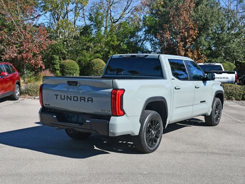 Used 2025 Toyota Tundra Limited image 3